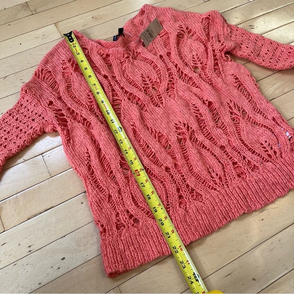 American Eagle Outfitters Pink Sweater NWT Open Loose Knit Sz Small Pretty - Picture 8 of 8